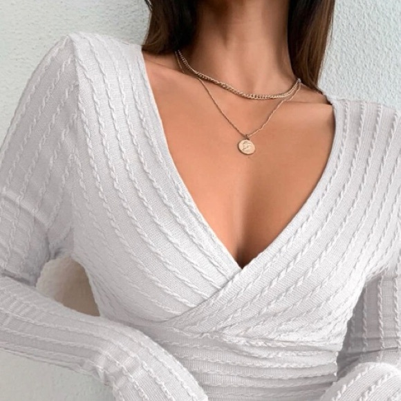 White v neck crop top - Picture 1 of 2